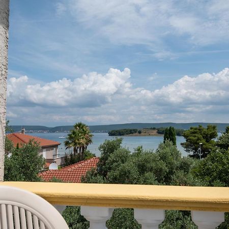 Apartments And Rooms By The Sea Mrljane, Pasman - 327 Neviđane Exteriör bild