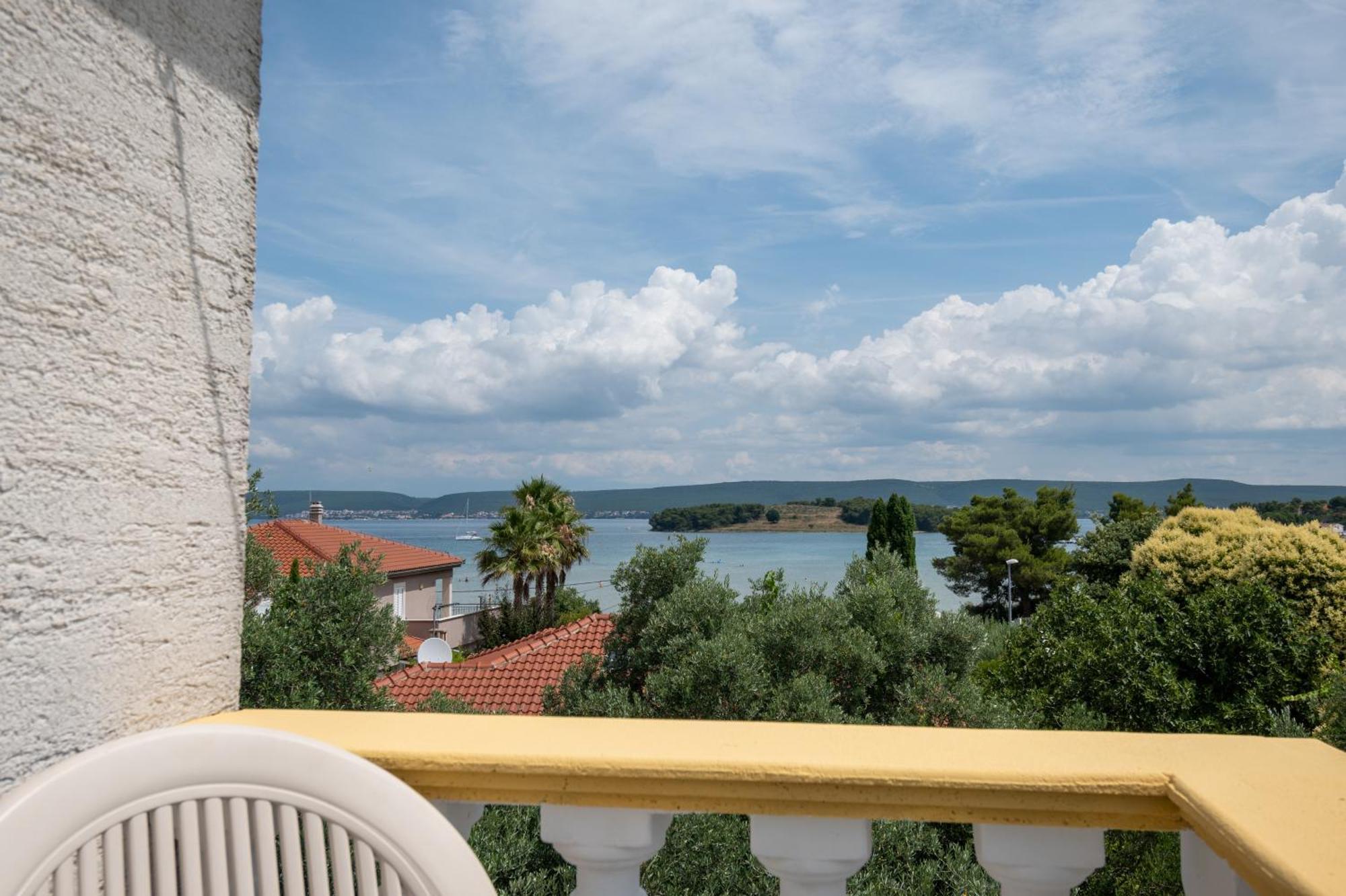 Apartments And Rooms By The Sea Mrljane, Pasman - 327 Neviđane Exteriör bild