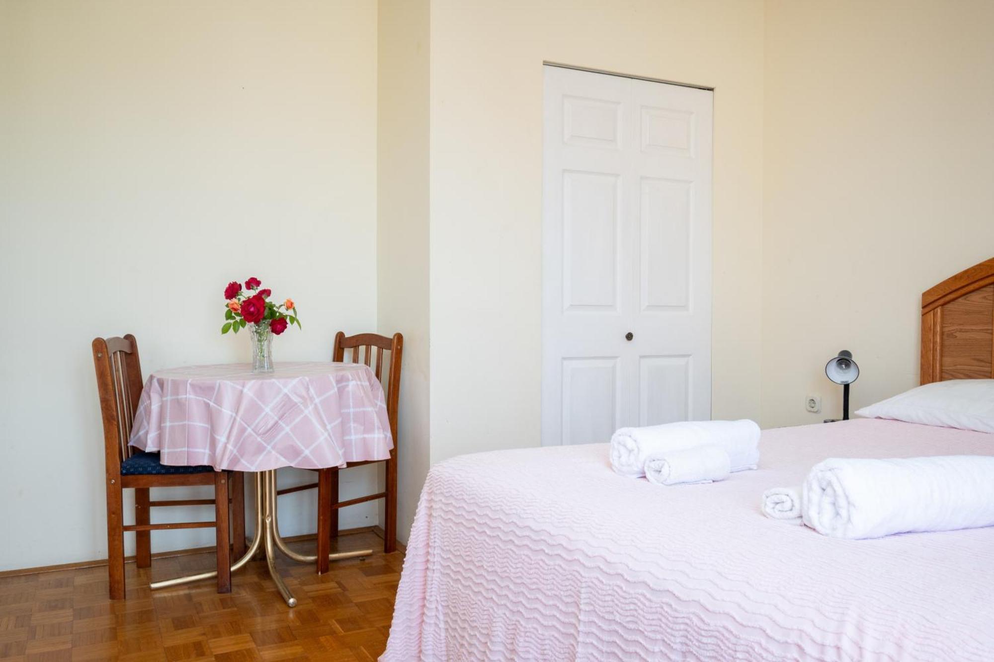 Apartments And Rooms By The Sea Mrljane, Pasman - 327 Neviđane Rum bild